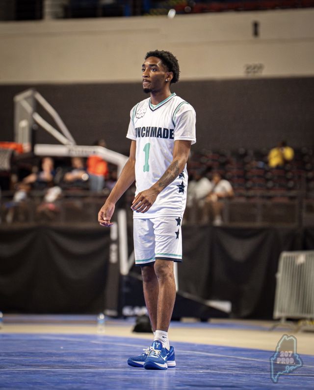 Athlete profile featured image number 4 of 4