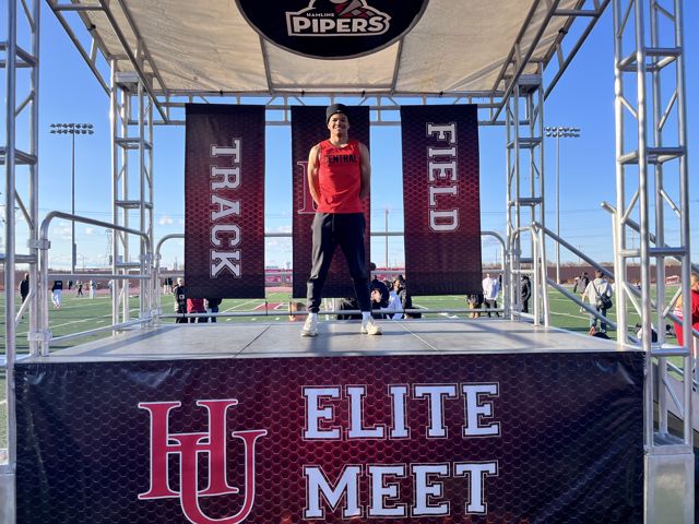 Athlete profile featured image number 2 of 4