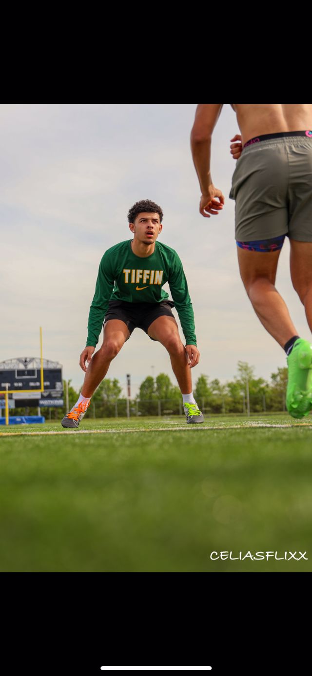 Athlete profile featured image number 2 of 4