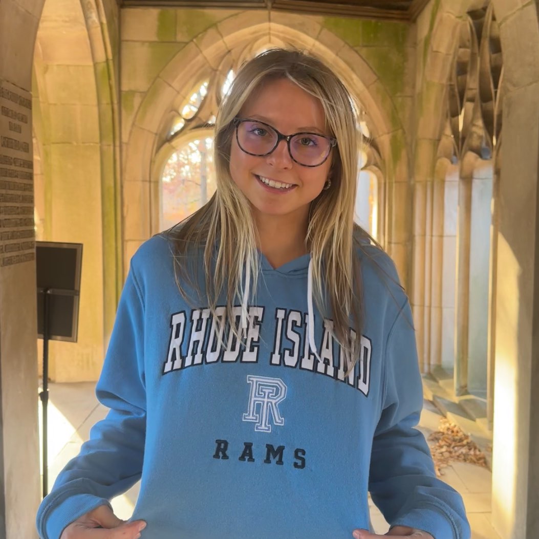 Maddy Deeney athlete profile head shot