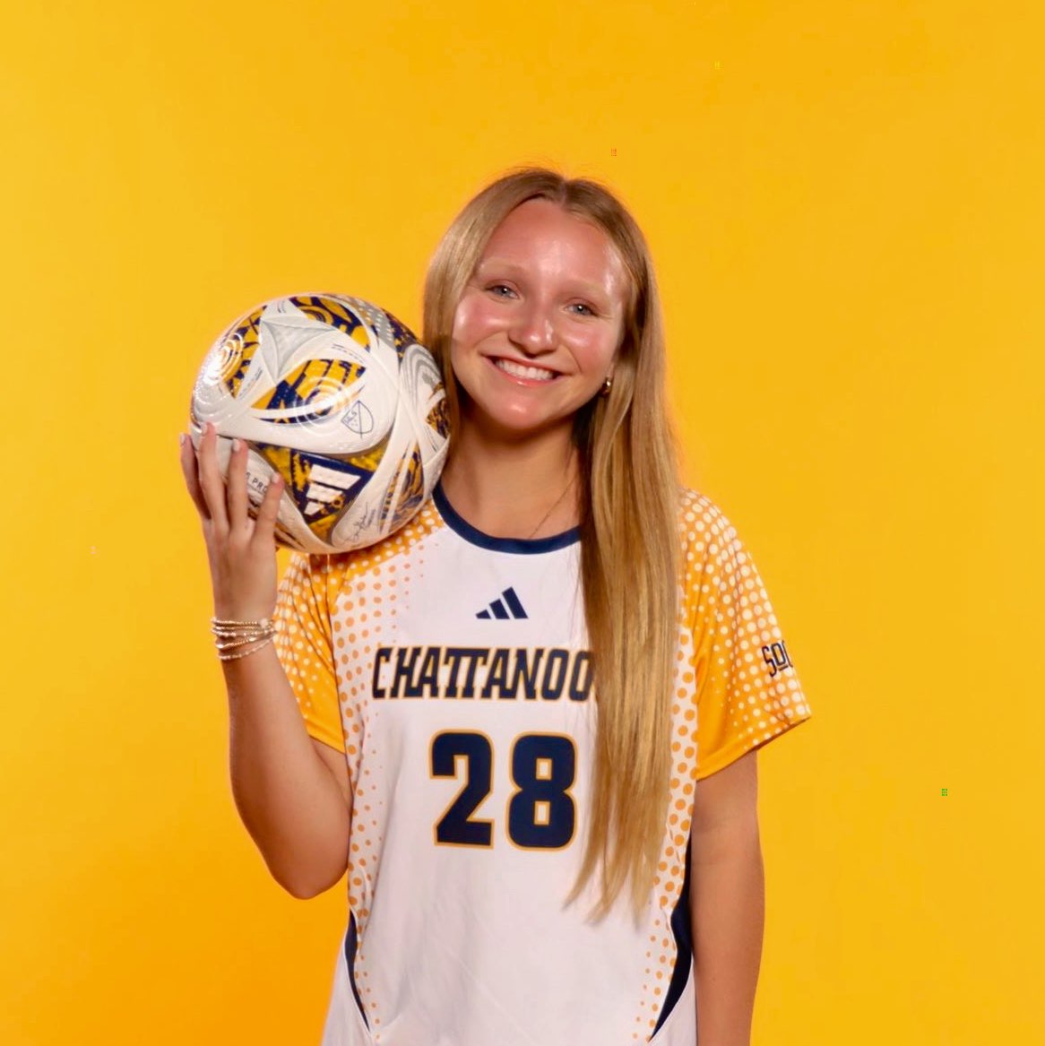 Emma Reeves athlete profile head shot