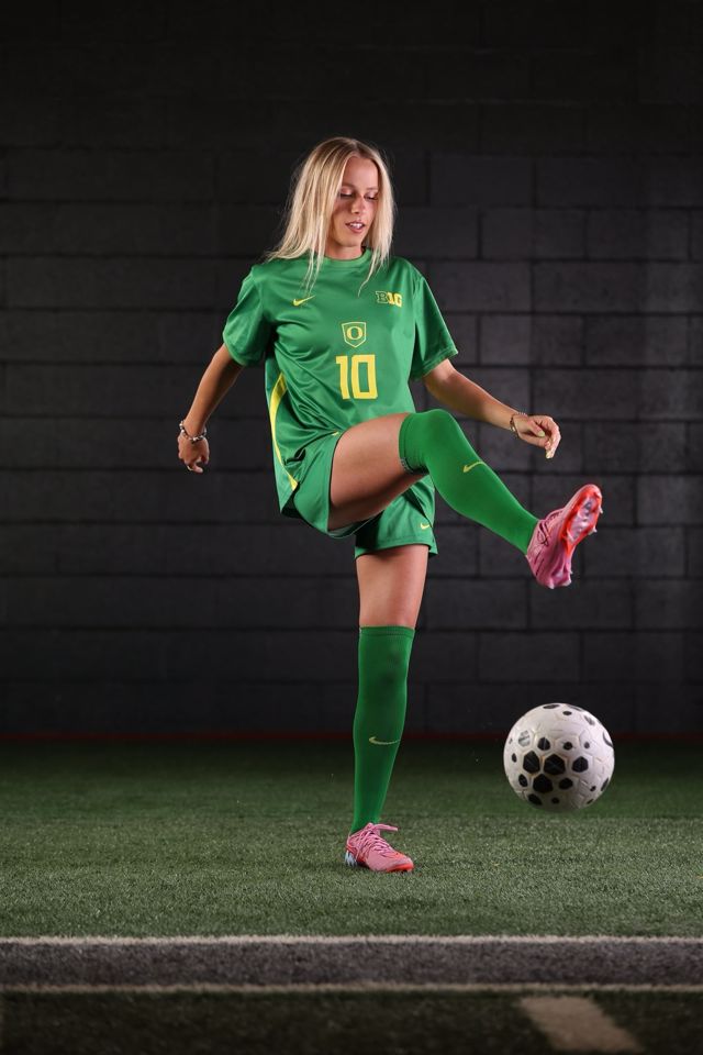 Athlete profile featured image number 1 of 4