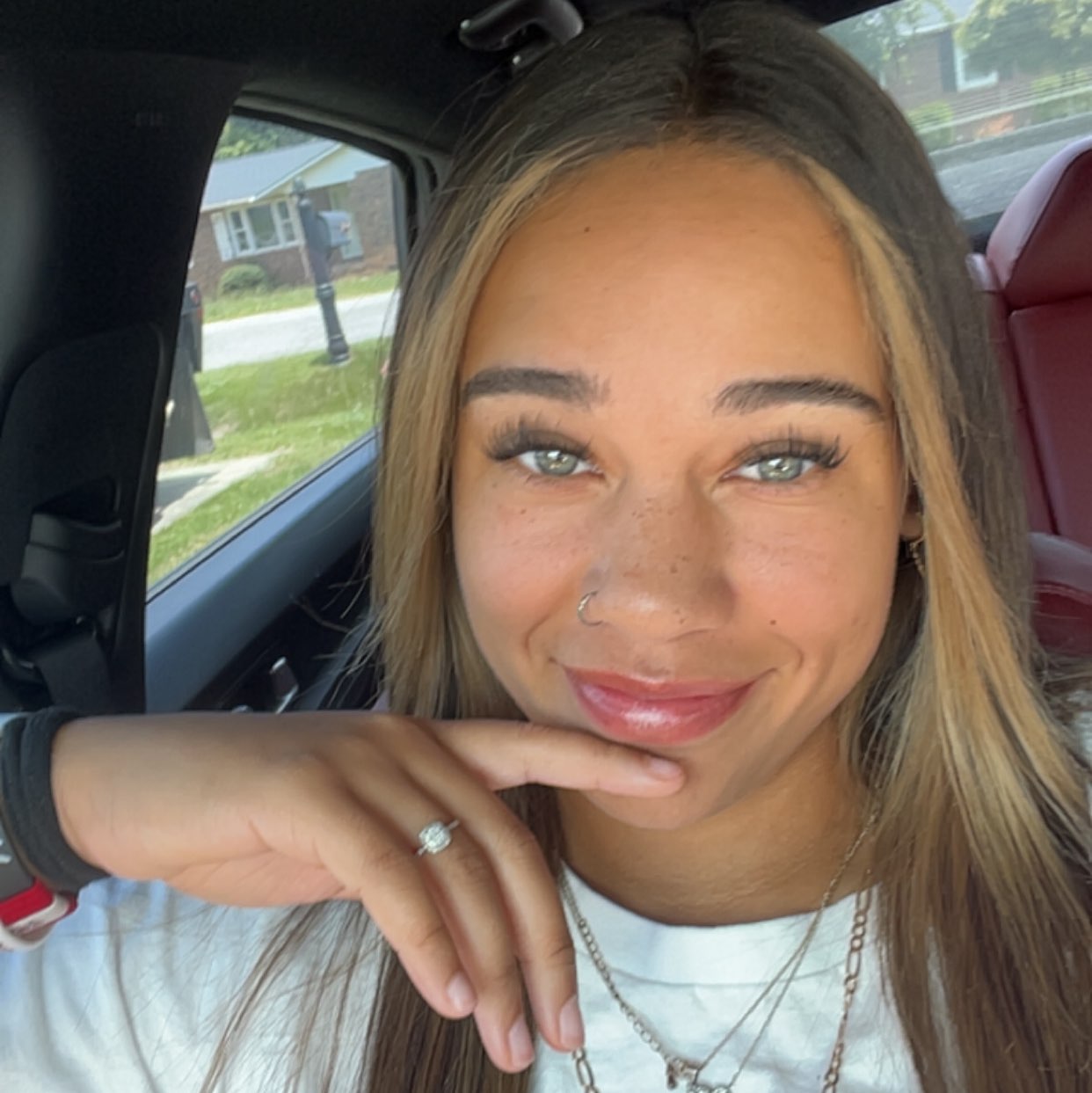 LaKauree Munyan athlete profile head shot
