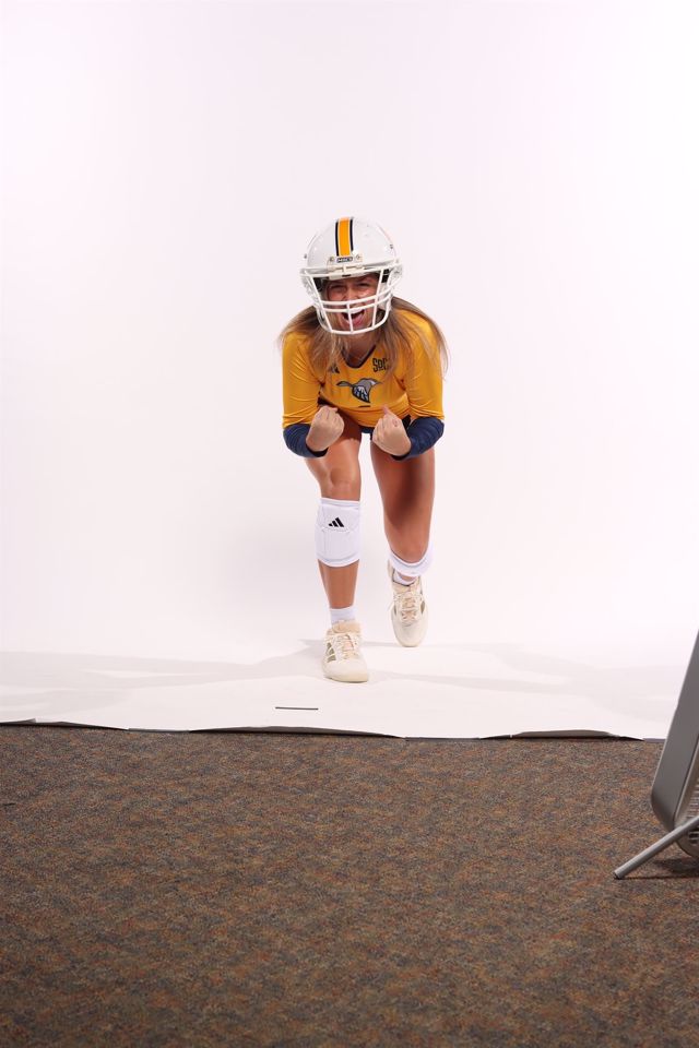 Athlete profile featured image number 4 of 4
