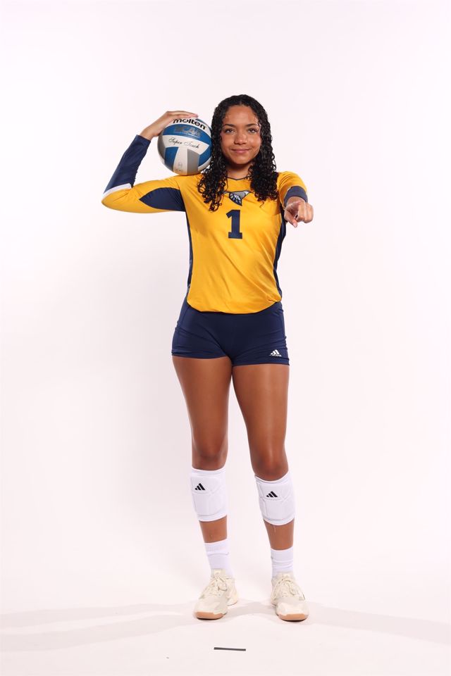 Athlete profile featured image number 3 of 4