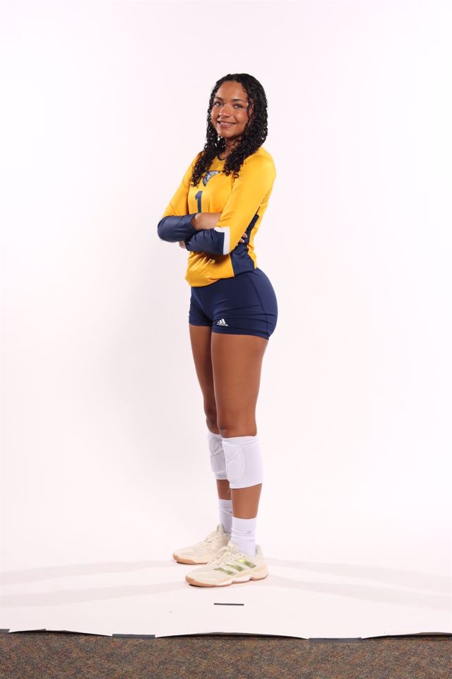 Athlete profile featured image number 2 of 4