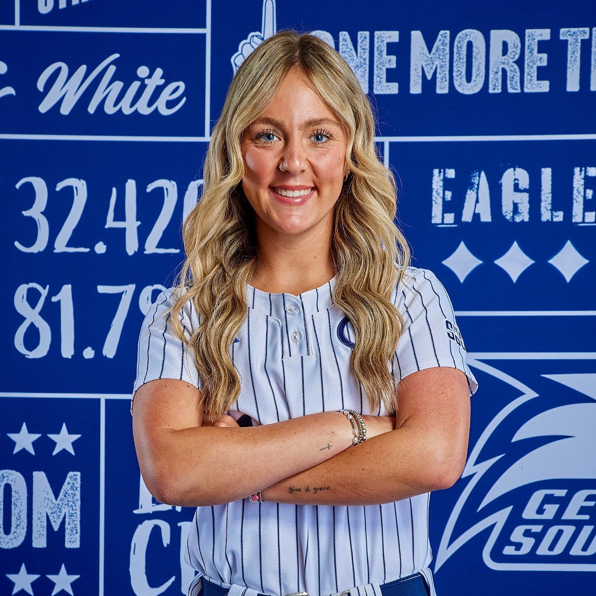 Hannah Worthington athlete profile head shot