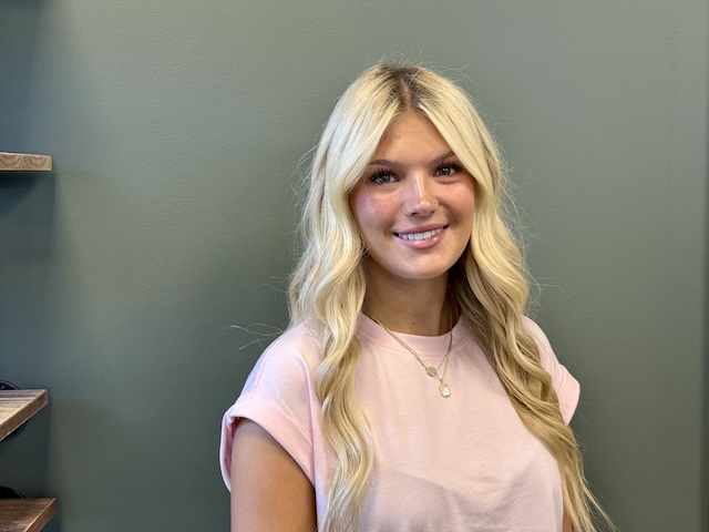 Maddie Niles athlete profile head shot
