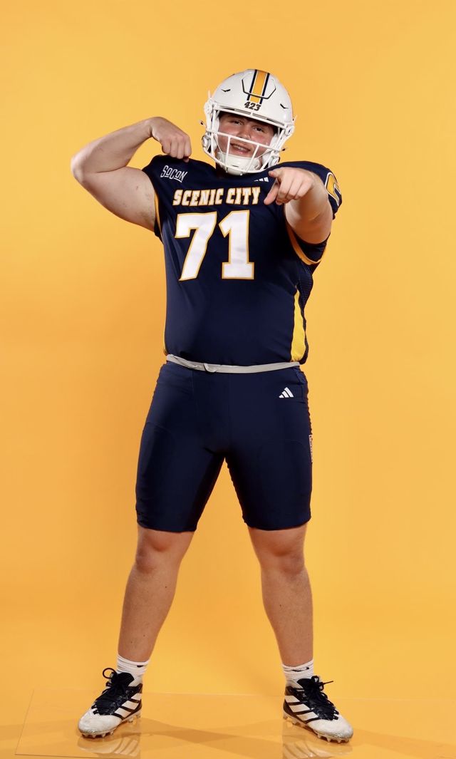Athlete profile featured image number 7 of 7