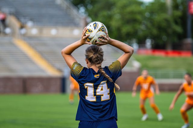 Athlete profile featured image number 1 of 4