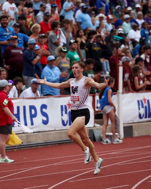Athlete profile featured image number 2 of 5