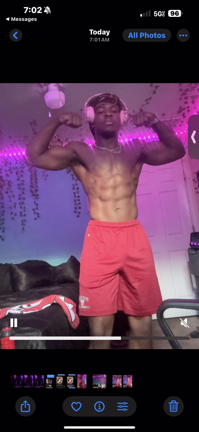 Athlete profile featured image number 1 of 5
