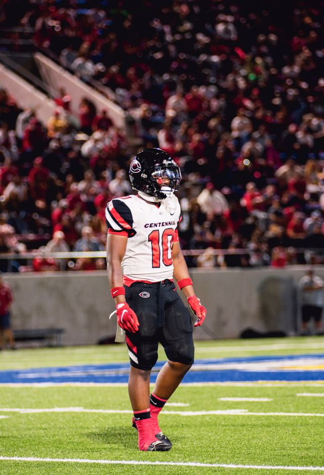 Athlete profile featured image number 2 of 5