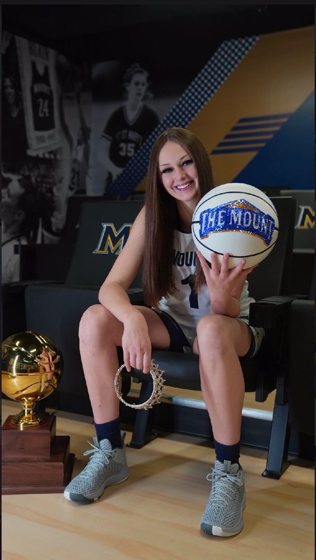 Athlete profile featured image number 1 of 4