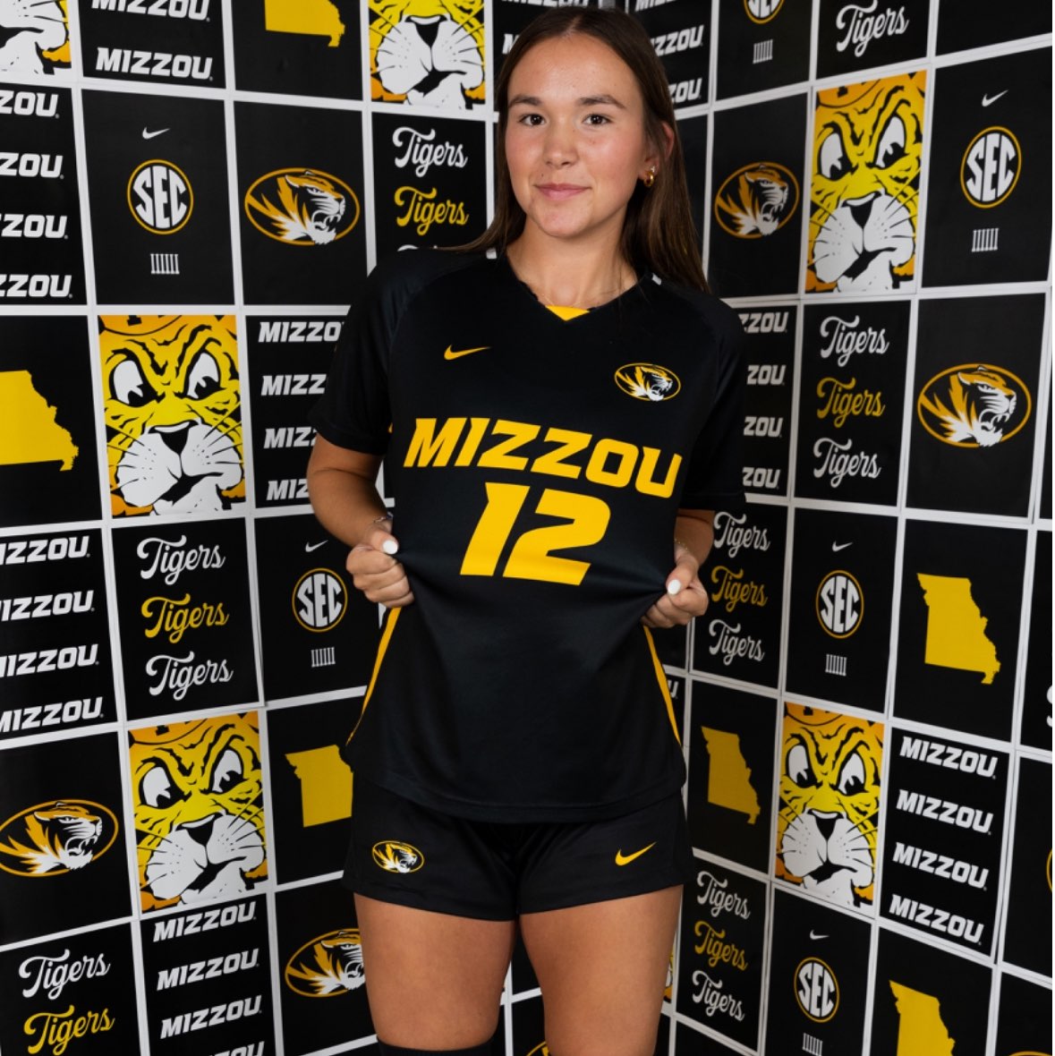 Aly Bryant athlete profile head shot
