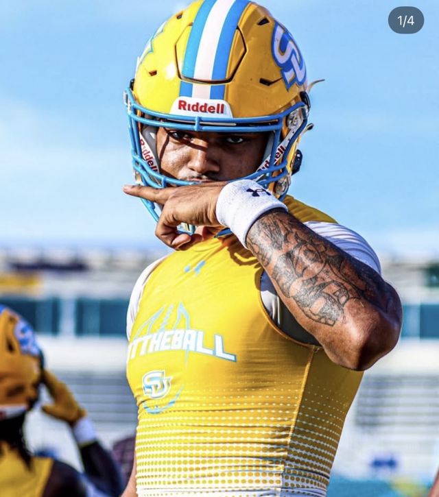 Athlete profile featured image number 1 of 4