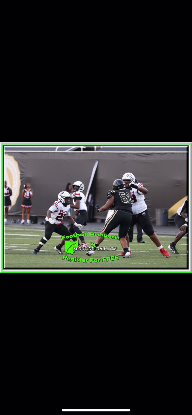 Athlete profile featured image number 1 of 4