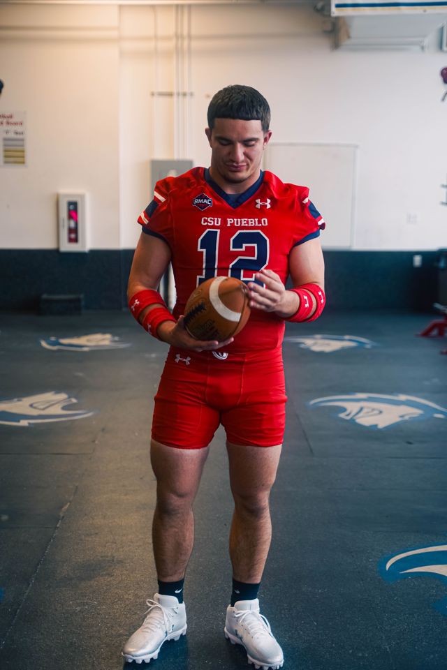 Athlete profile featured image number 2 of 4