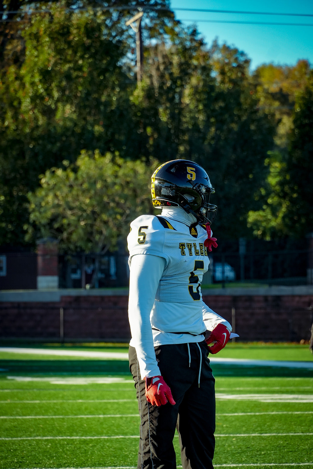 Cameron Thomas athlete profile head shot