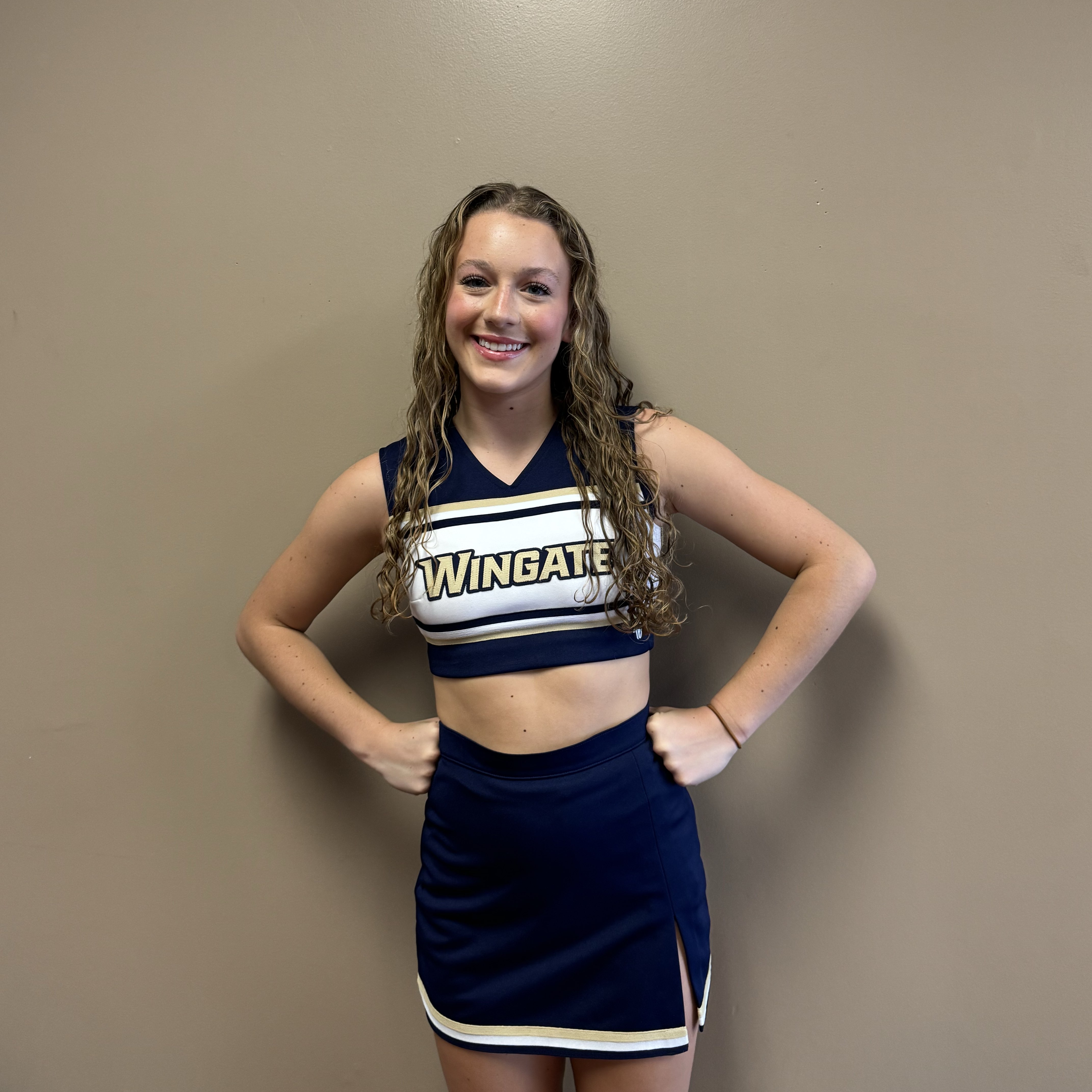 Ella Batson athlete profile head shot