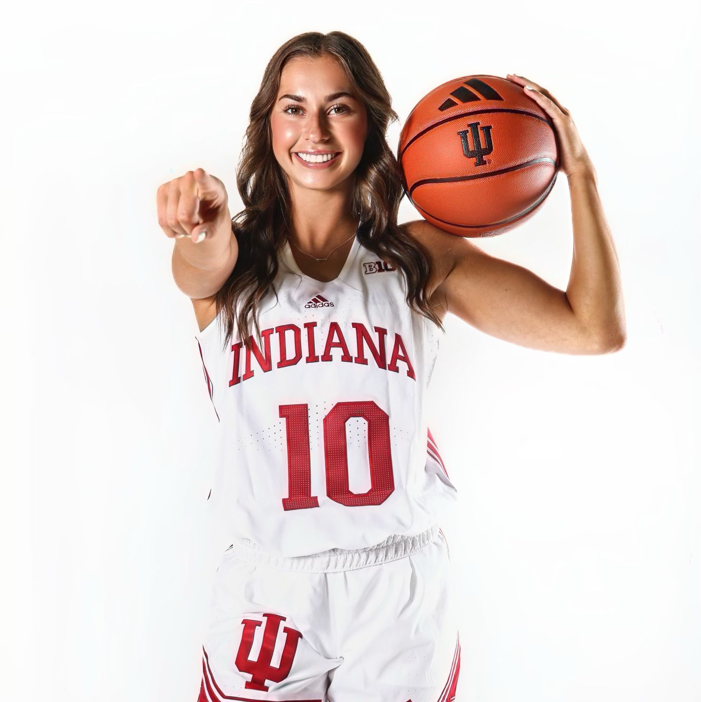 Shay Ciezki athlete profile head shot