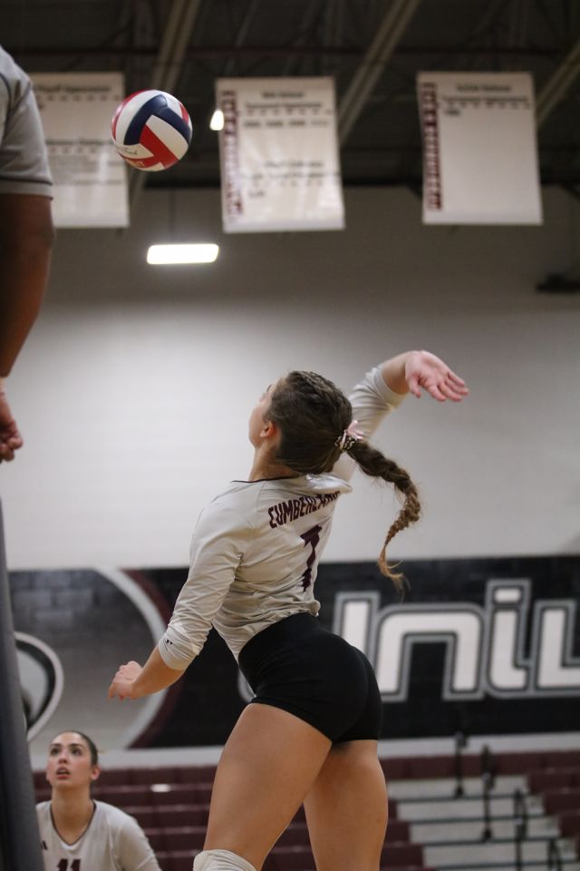 Athlete profile featured image number 1 of 4