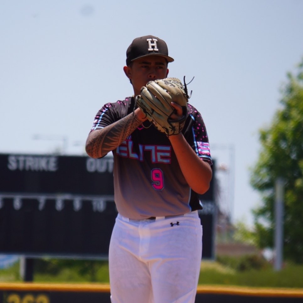 Dexter Kauahi athlete profile head shot