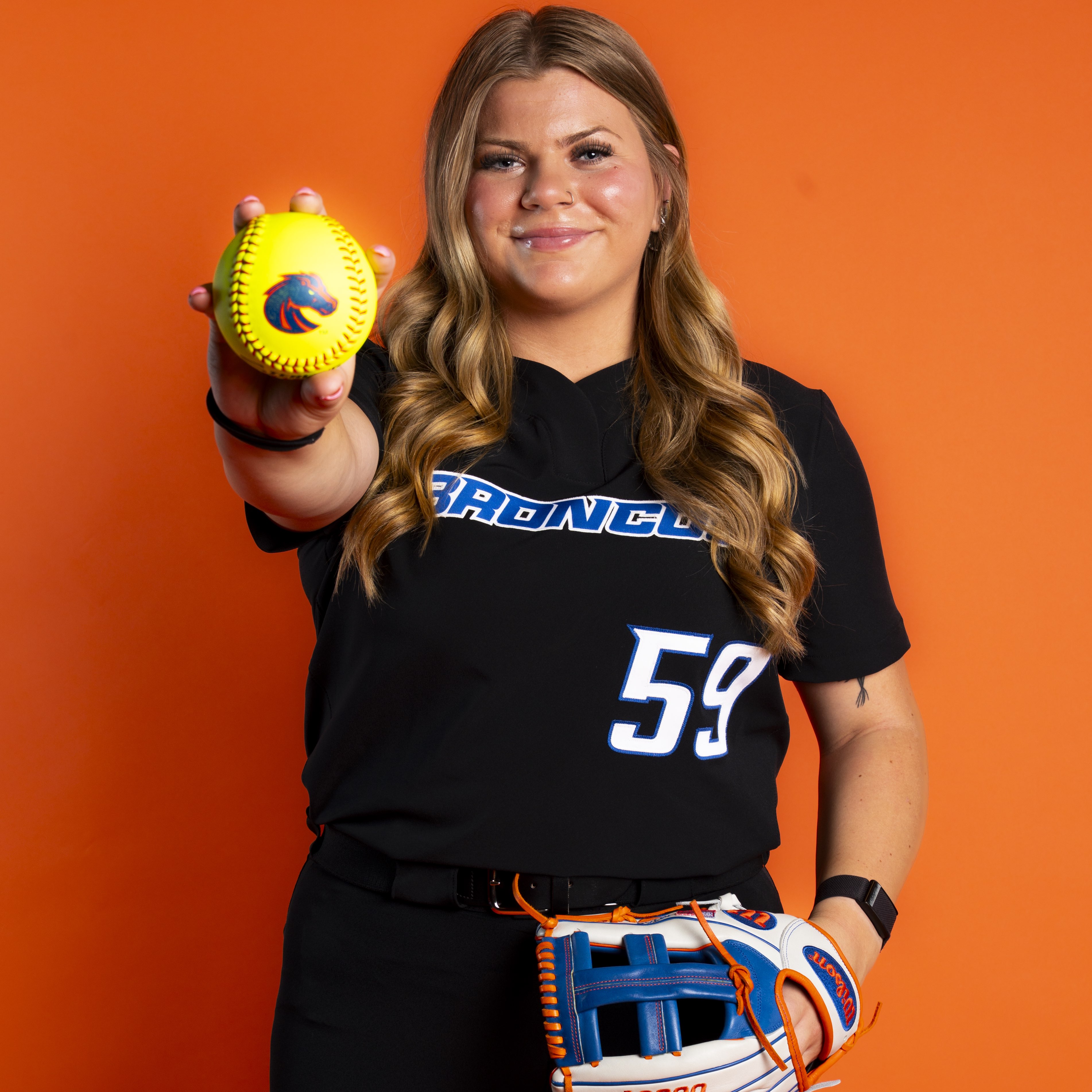 Mya Flindt athlete profile head shot