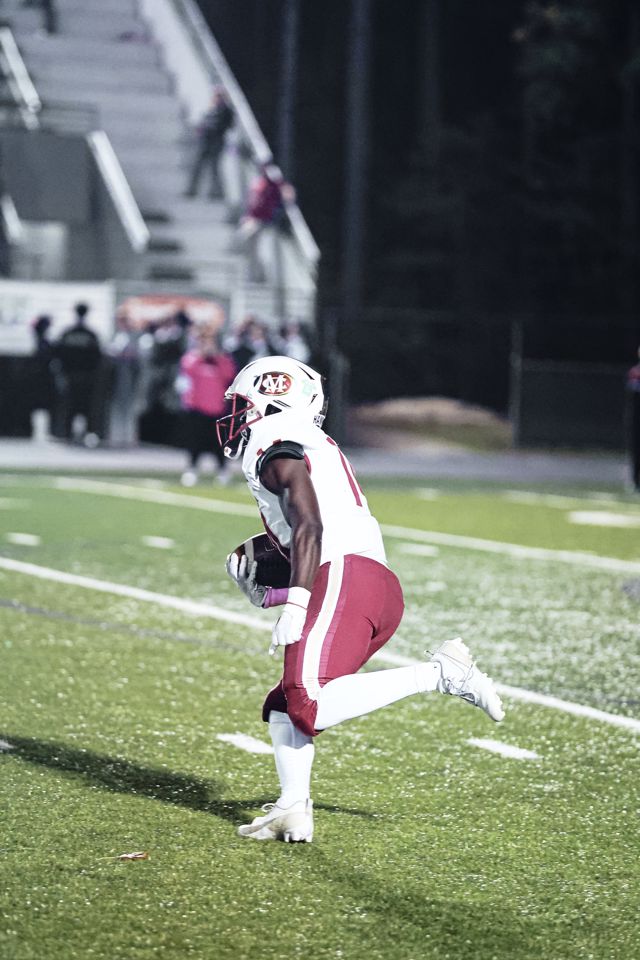 Athlete profile featured image number 1 of 5