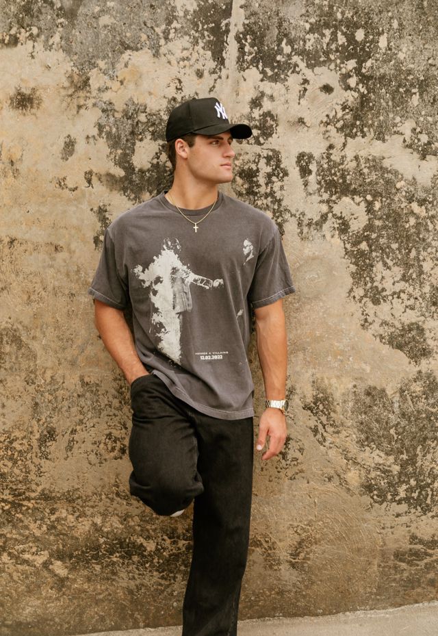 Athlete profile featured image number 2 of 4