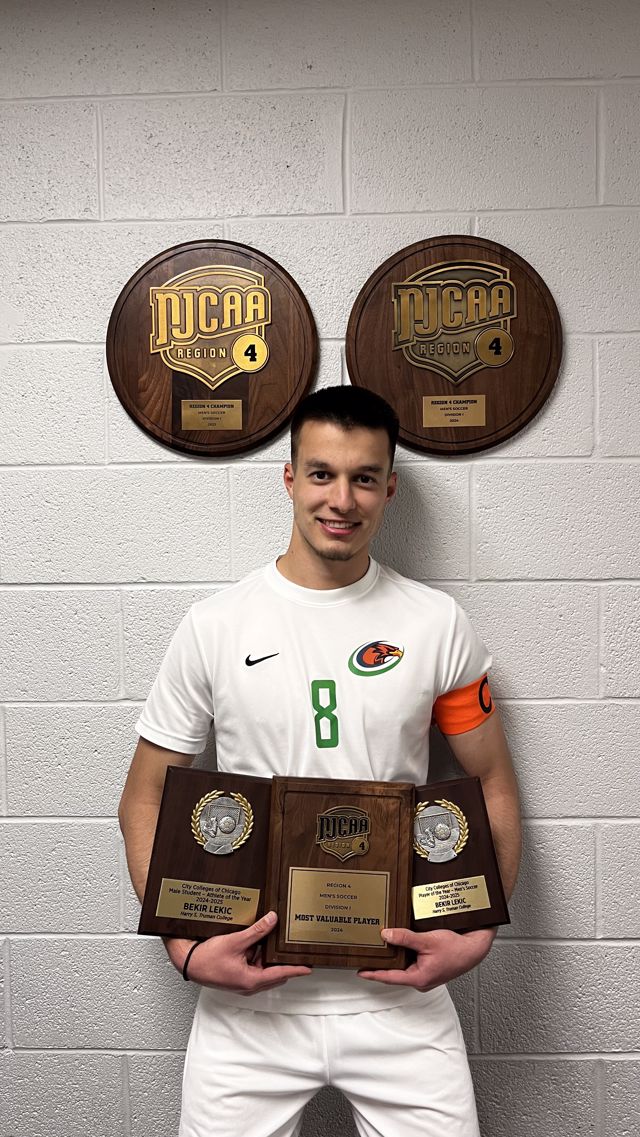 Athlete profile featured image number 2 of 4