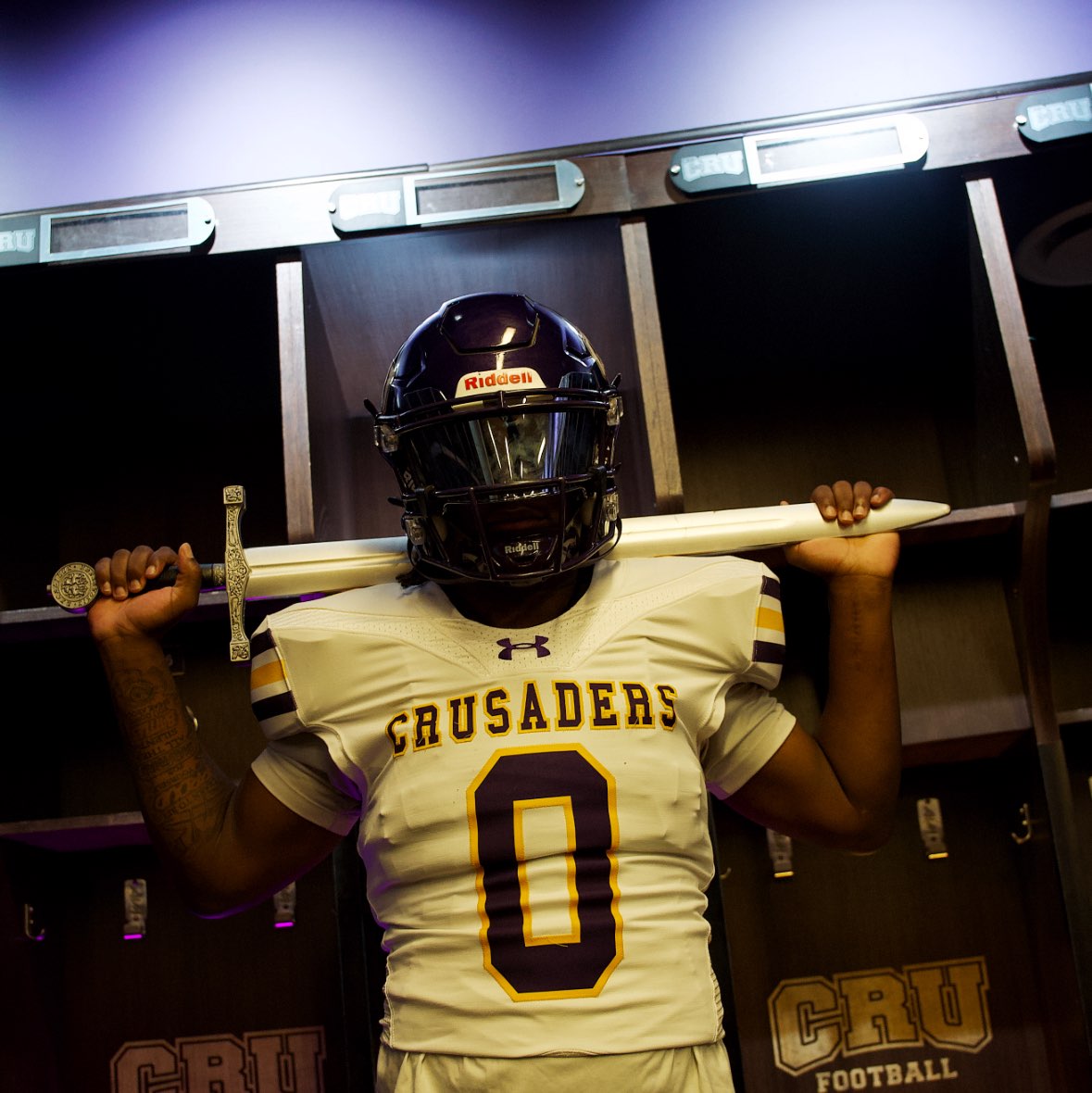 De'Montrel Medlock athlete profile head shot