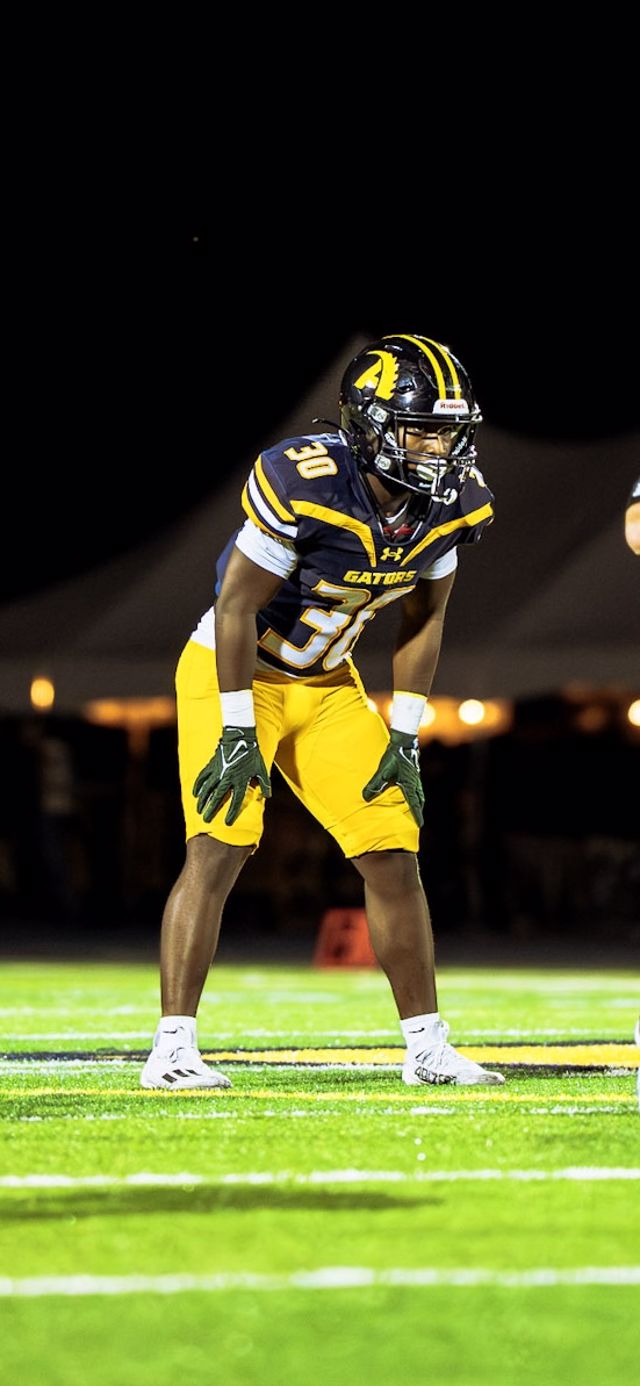 Athlete profile featured image number 6 of 7