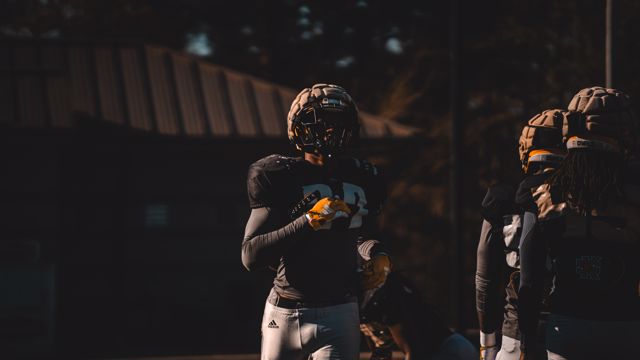 Athlete profile featured image number 3 of 5
