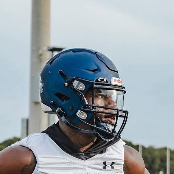 Jaelyn Thomas athlete profile head shot