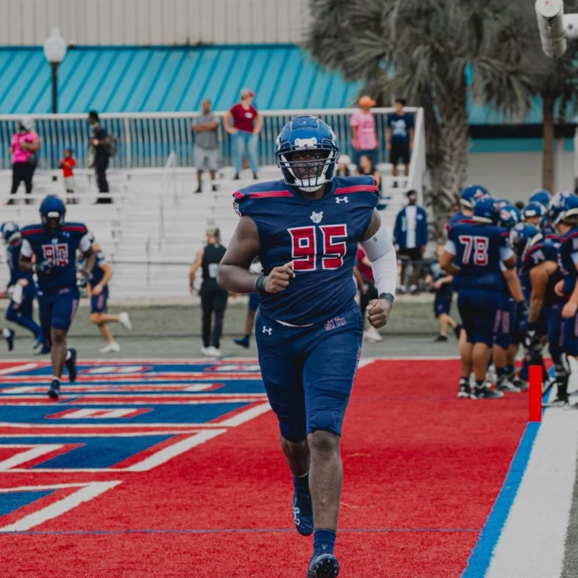 Xavier Wood athlete profile head shot