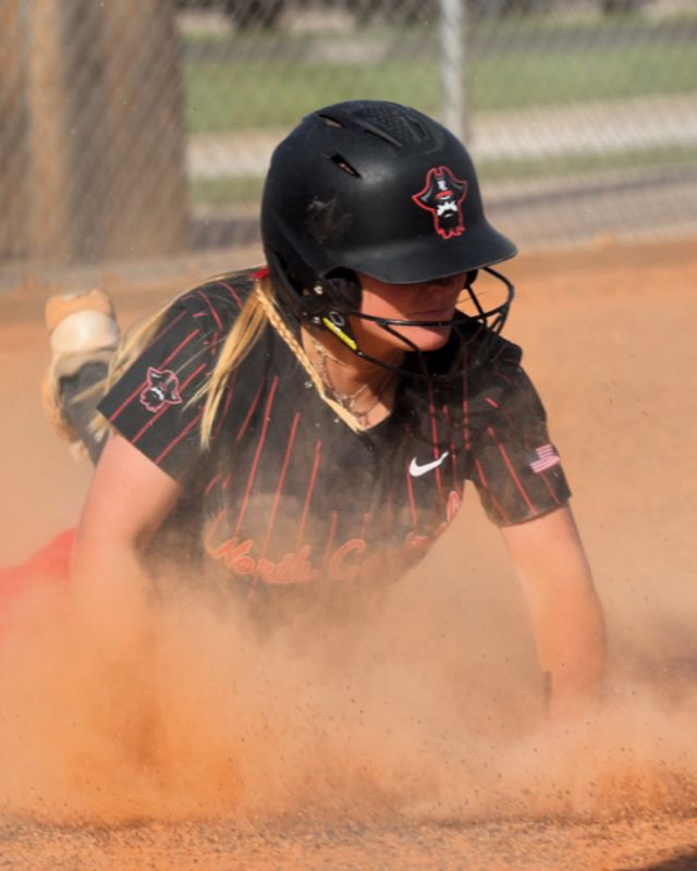 Athlete profile featured image number 4 of 5