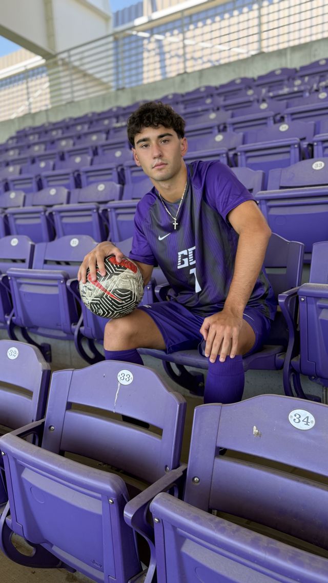 Athlete profile featured image number 1 of 4