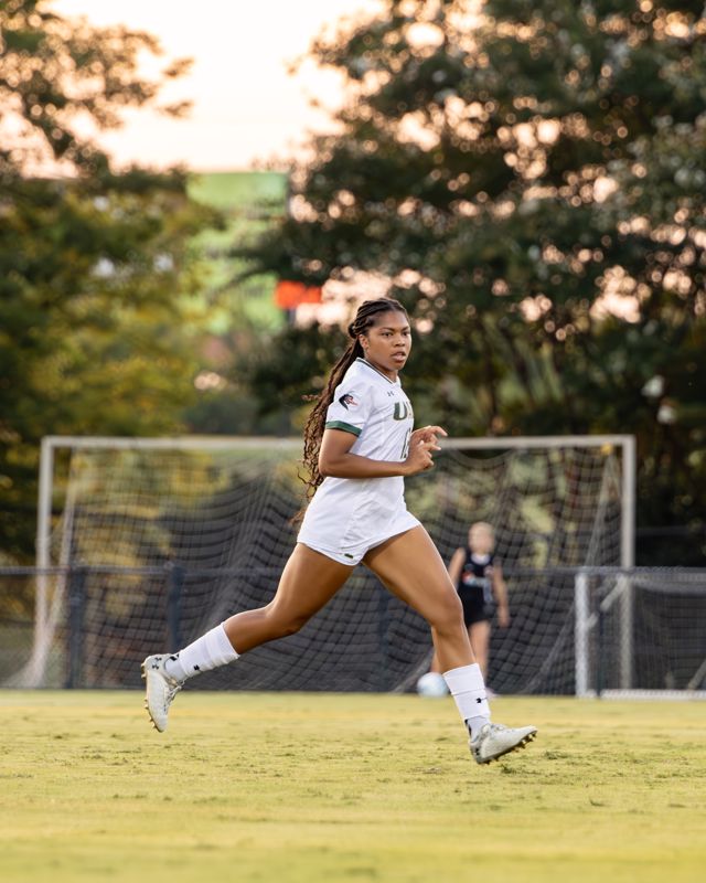 Athlete profile featured image number 4 of 4