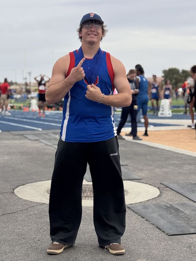 Athlete profile featured image number 1 of 5
