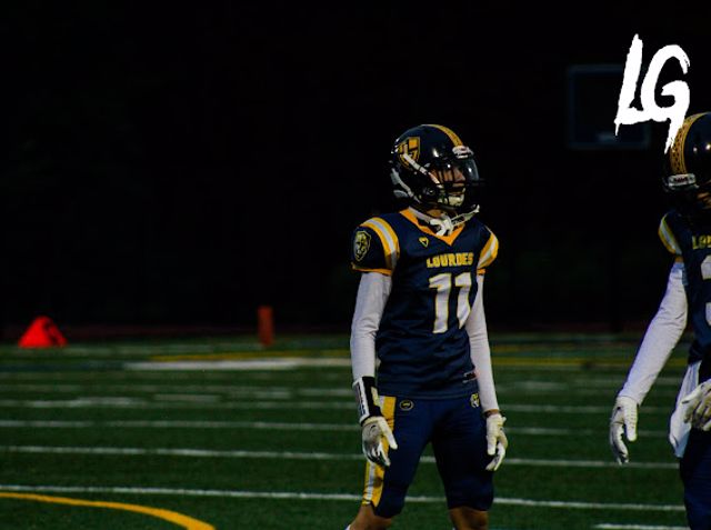 Athlete profile featured image number 2 of 4