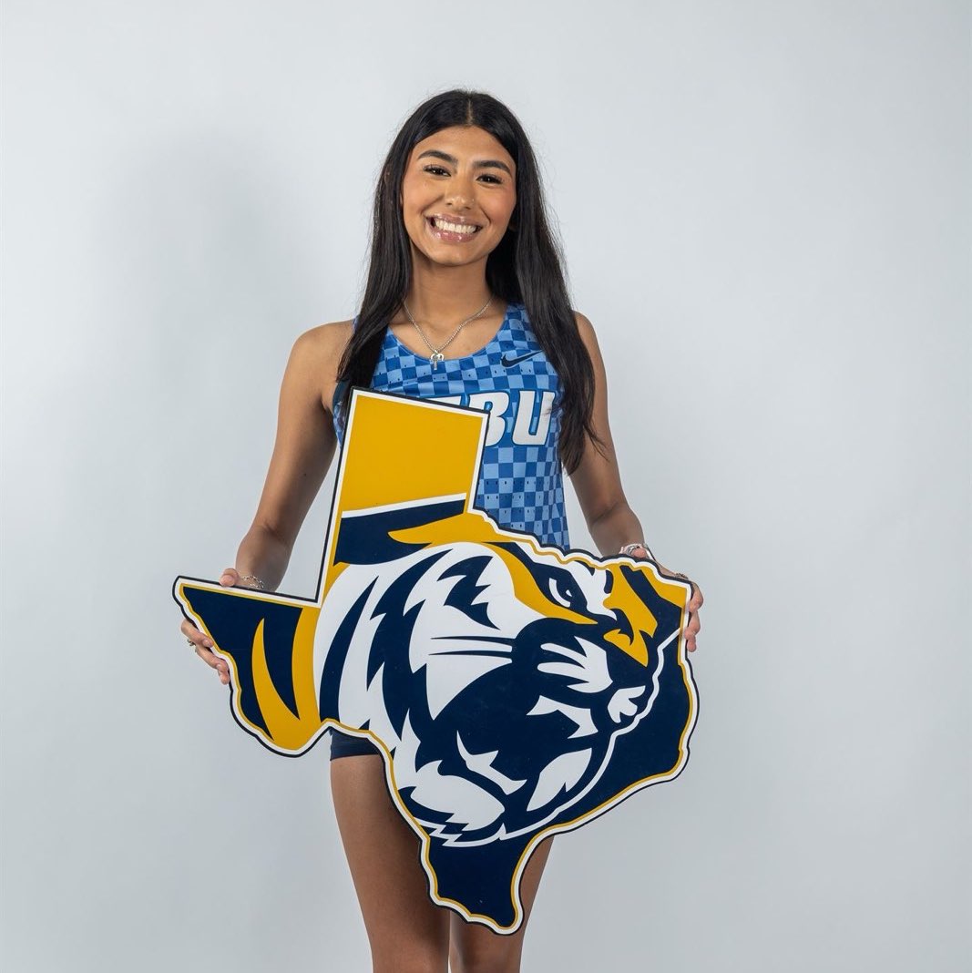 Kimberly Juarez athlete profile head shot
