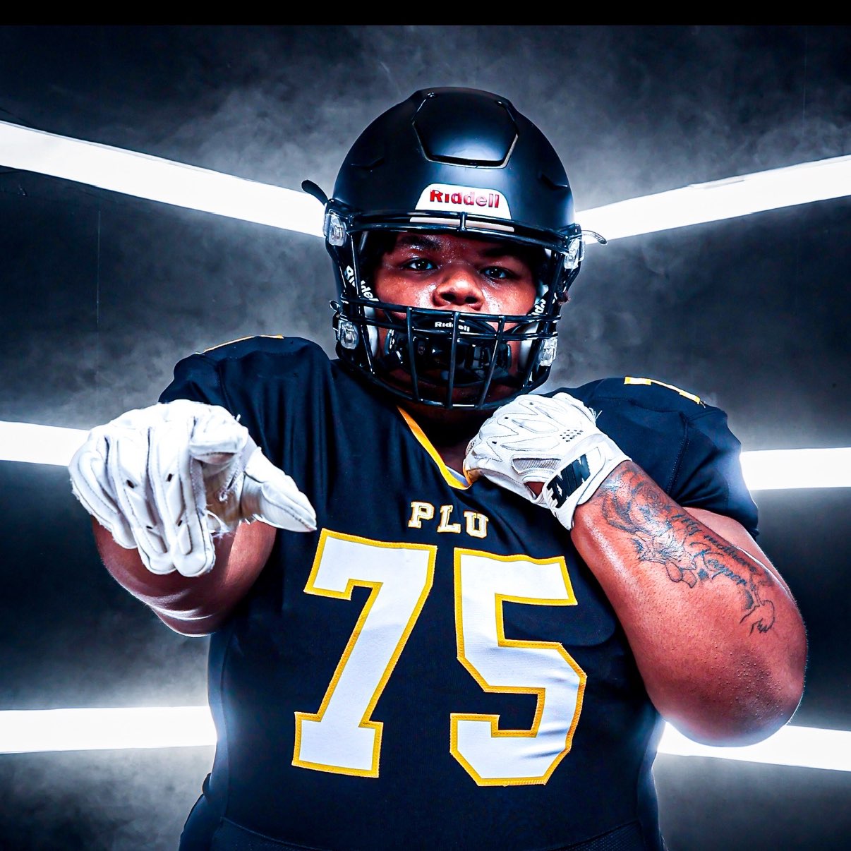 Lakendrick Harris athlete profile head shot