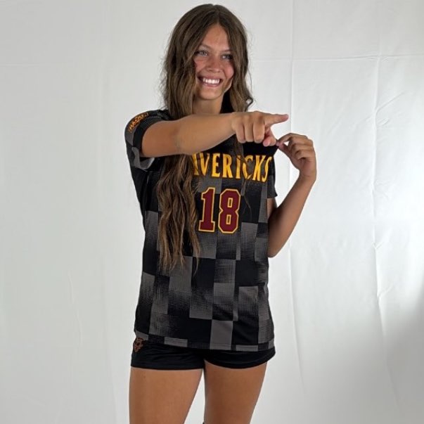 Brooklyn Baird athlete profile head shot