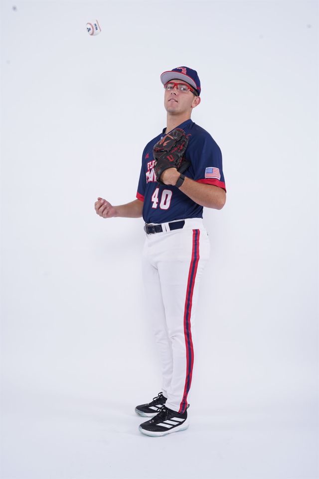 Athlete profile featured image number 2 of 4