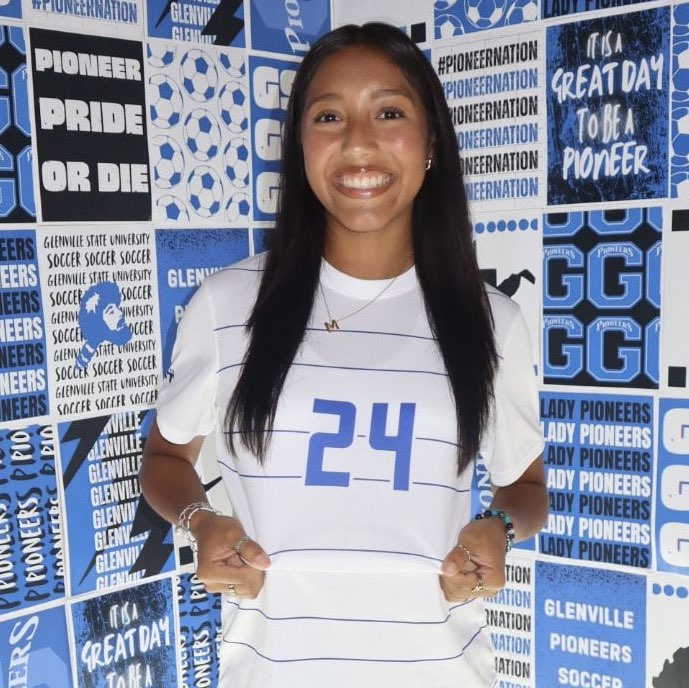 Maxine Barrera athlete profile head shot