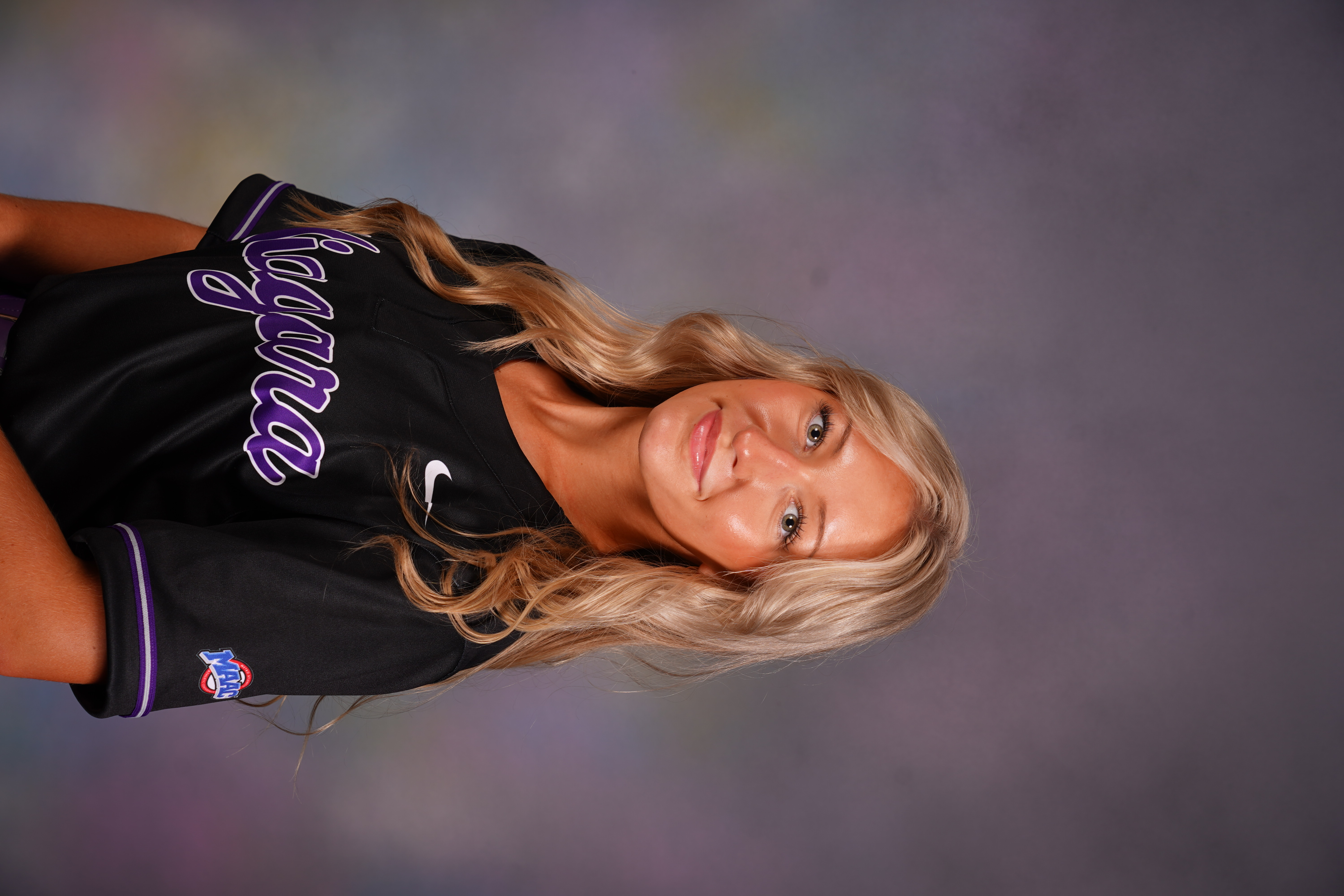 Layla Weaver, Outfielder, Niagara Purple Eagles - NIL Profile