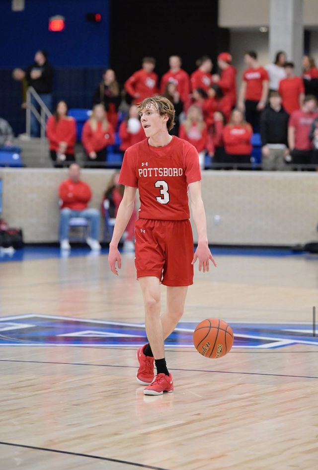 Athlete profile featured image number 2 of 4