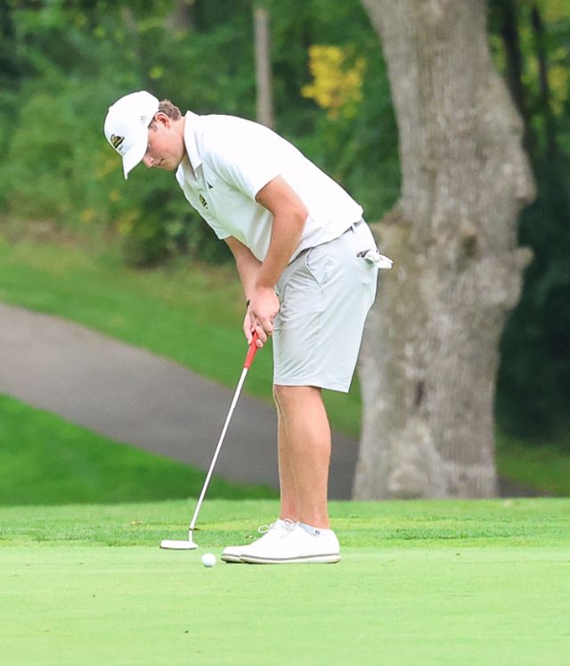 Athlete profile featured image number 5 of 6