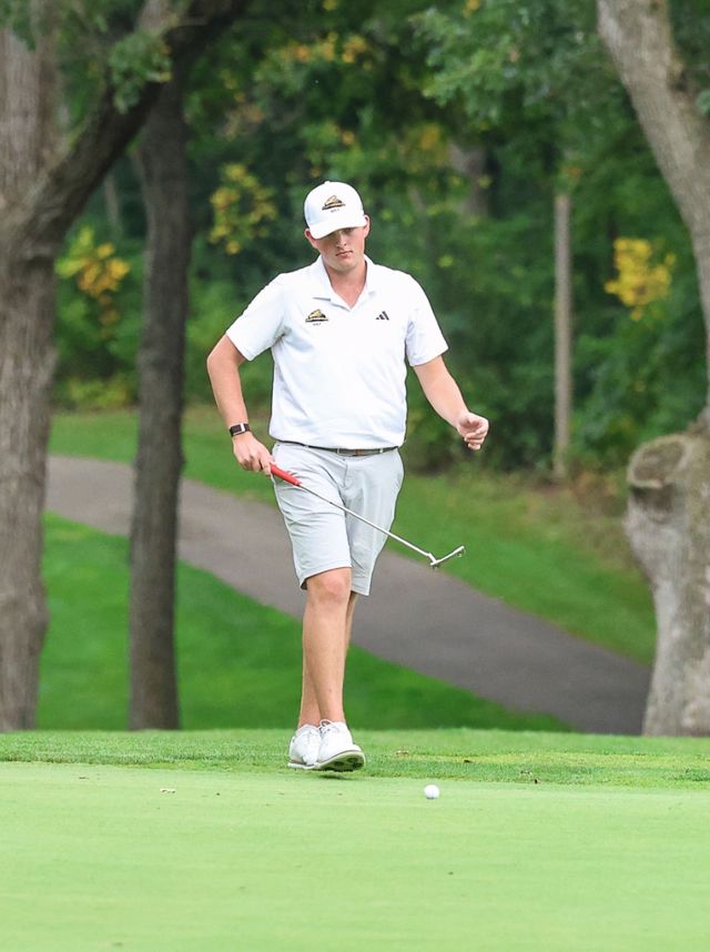 Athlete profile featured image number 6 of 6